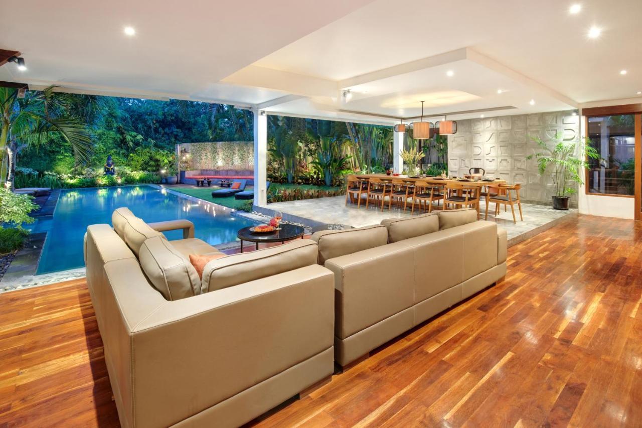 You Think You Know Canggu - Think Again! Stunning Large Luxxe 7Bed Villa Kültér fotó
