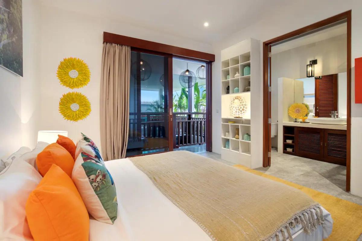 You Think You Know Canggu - Think Again! Stunning Large Luxxe 7Bed Villa Kültér fotó